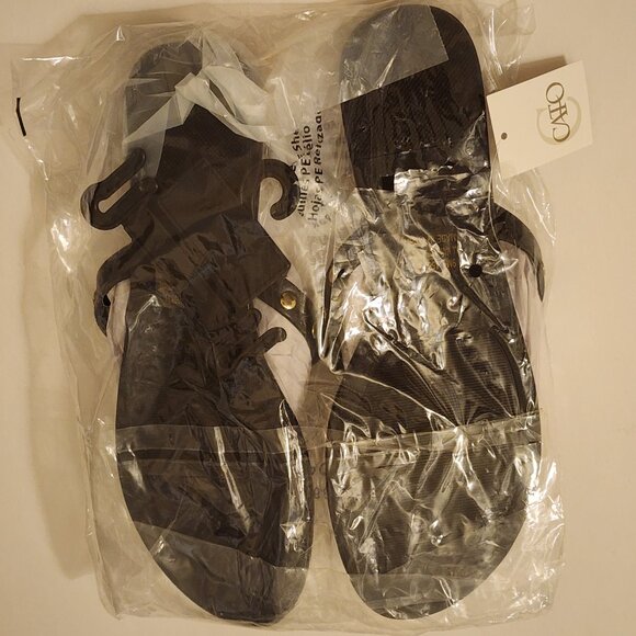 CATO Medallion Sandals - 9 - Picture 3 of 4